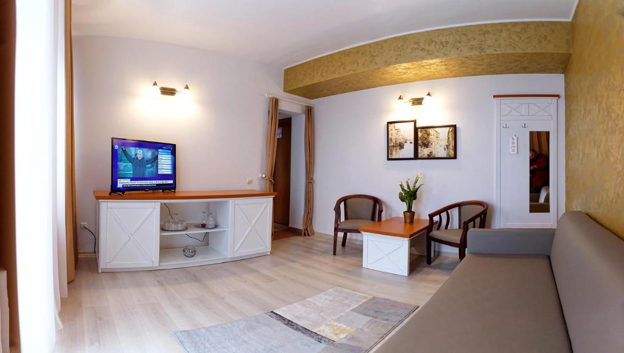 Hotel Albatros Mamaia Ngoại thất bức ảnh